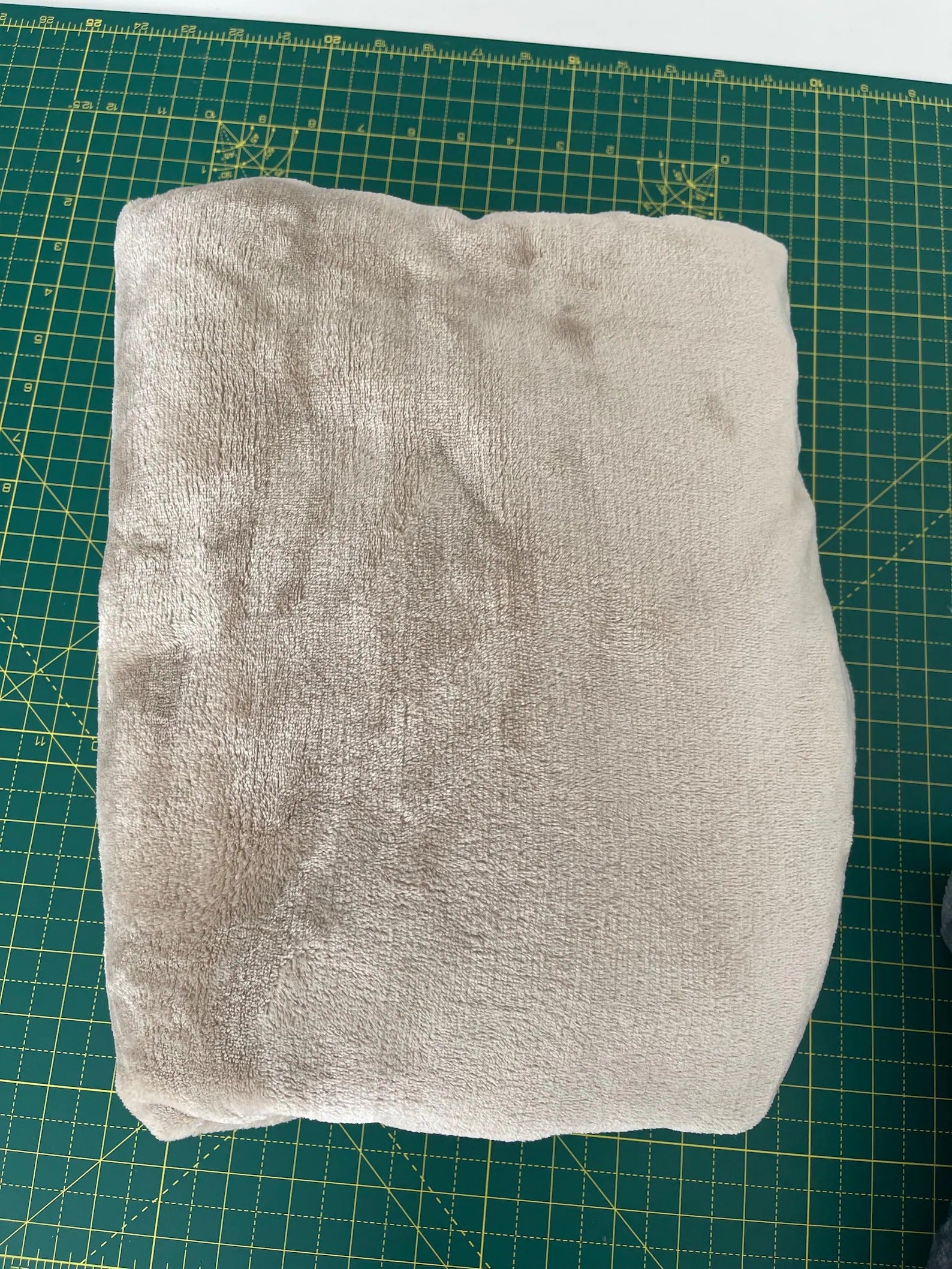 Personalised Dog Blanket with Name & Paw | Embroidered Fleece – Grey or Camel