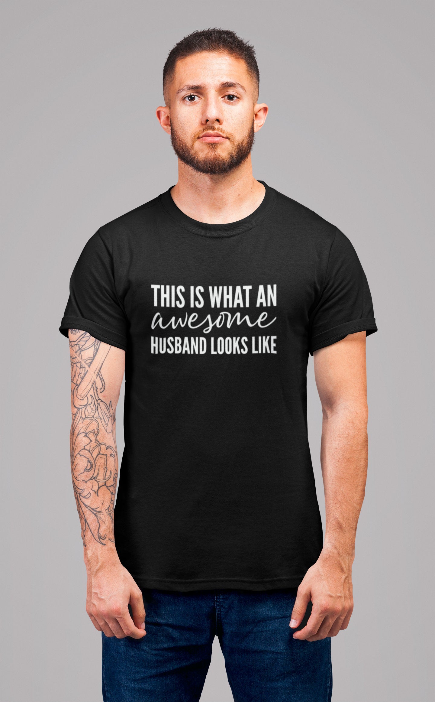 This Is What An Awesome Husband Looks Like - Mens Novelty Tshirt - Funny/Joke/Gift - Wedding Present Anniversary Husband Best Husband Gift - Red Leader Clothing